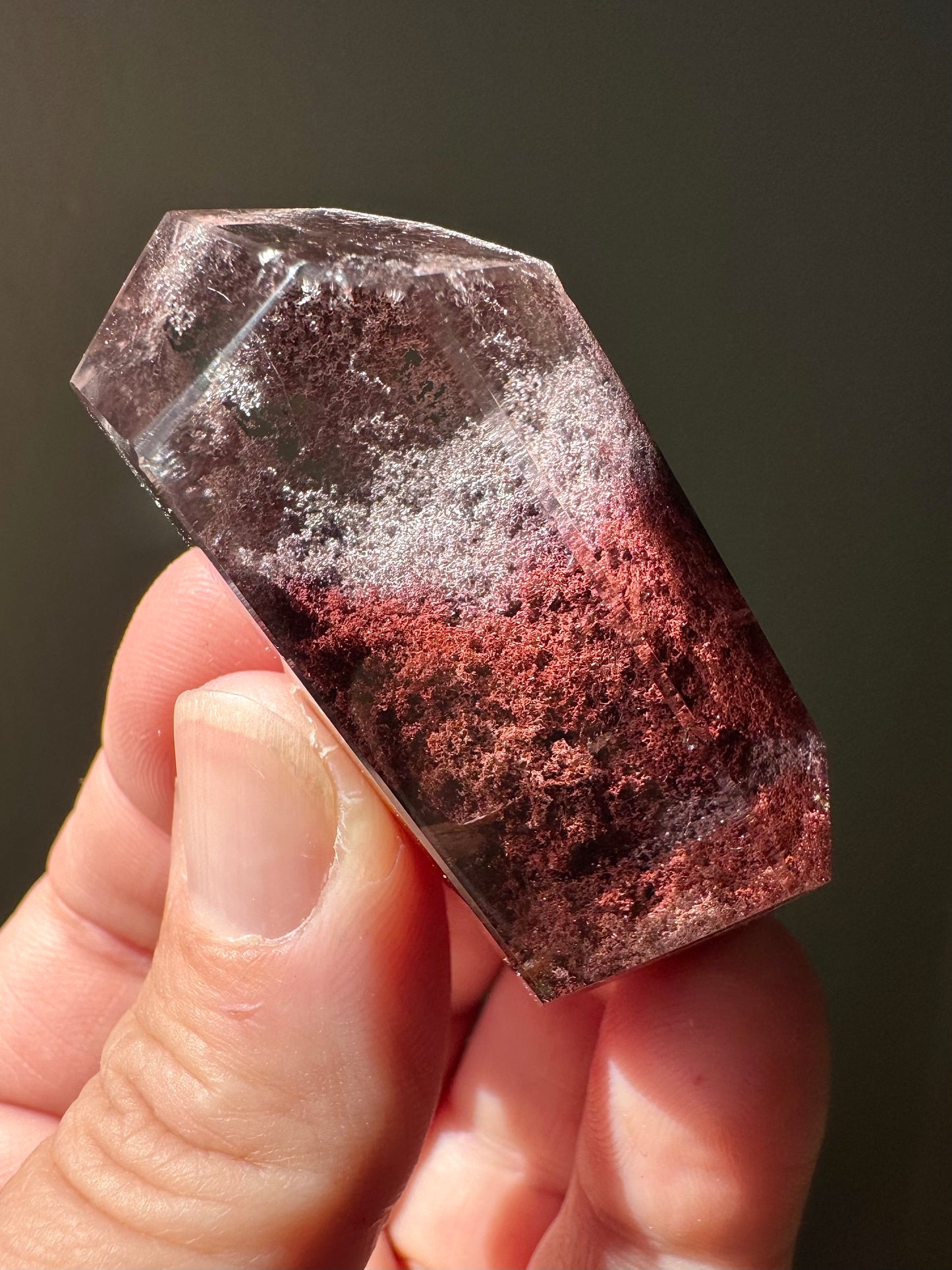 GARDEN QUARTZ WITH LODOLITE