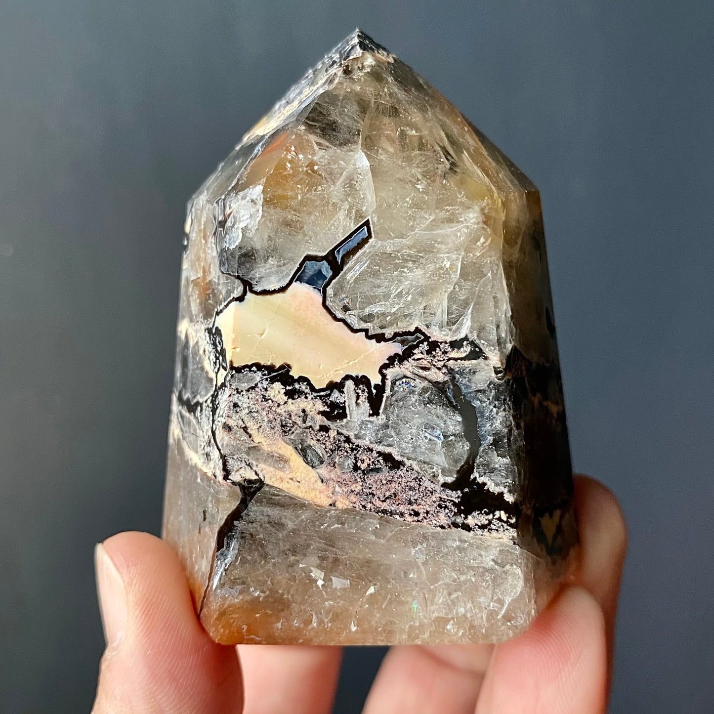 MOSAIC QUARTZ POINT