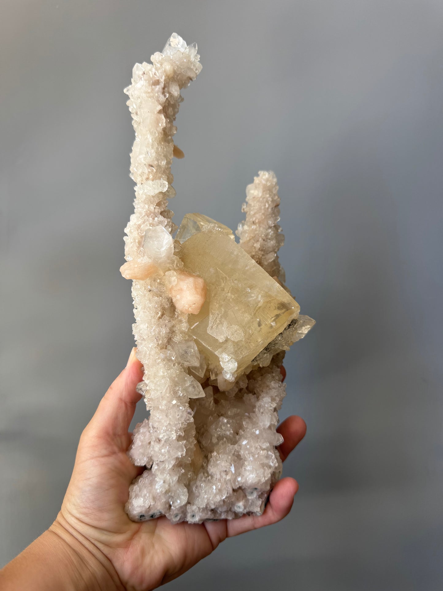 ZEOLITE & CALCITE STALACTITE (CE300)