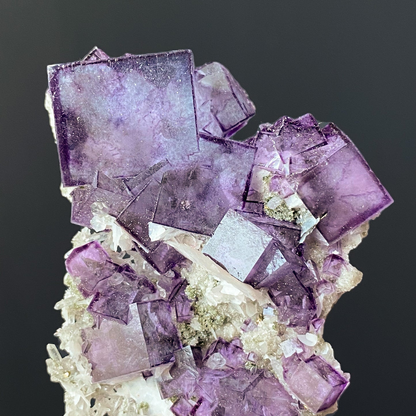 FLUORITE (YAOGANGXIAN)