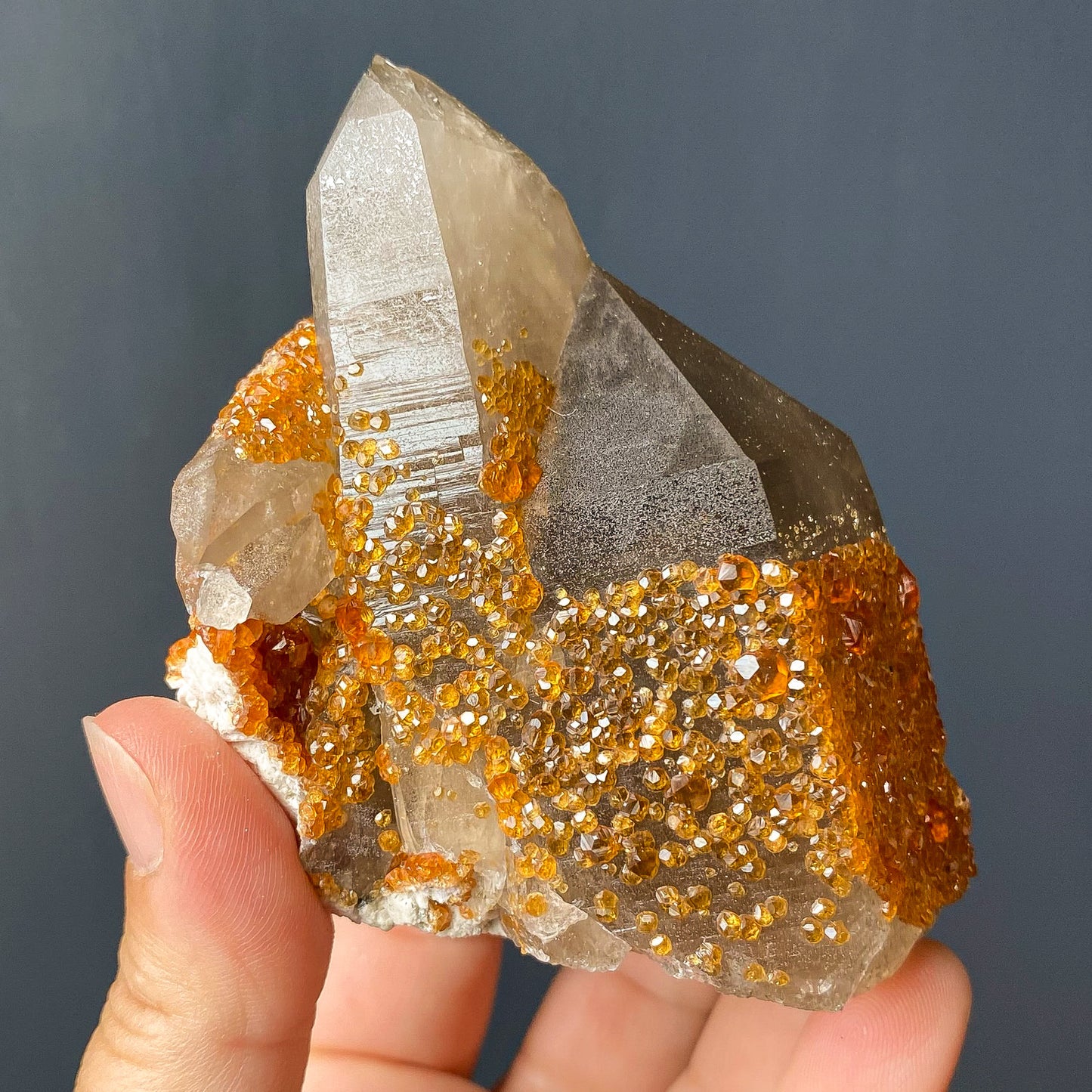 SPESSARTINE GARNET ON SMOKY QUARTZ (TONGBEI)