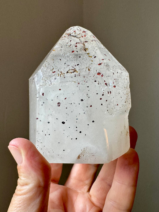QUARTZ POINT WITH HEMATITE