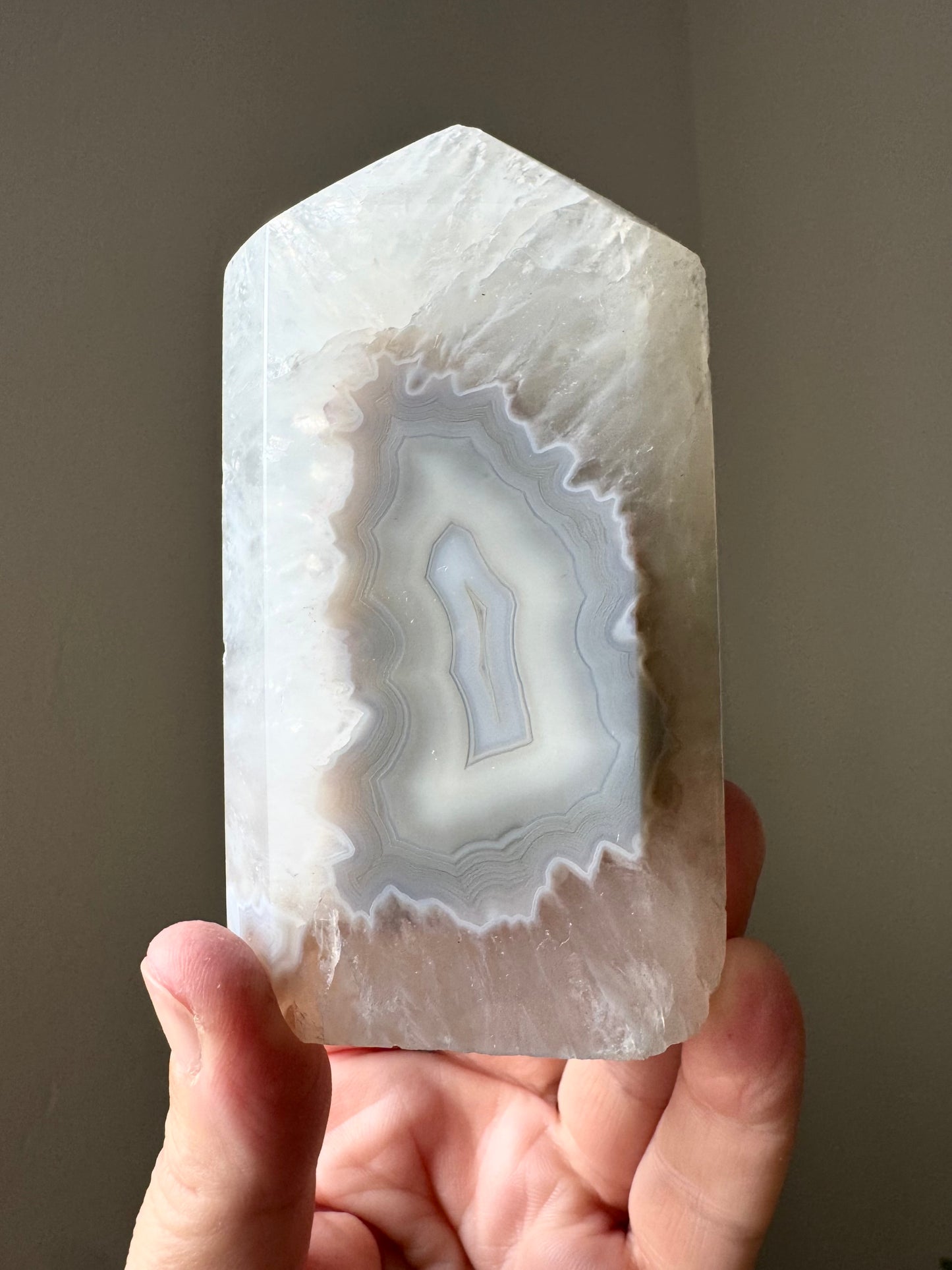 AGATE & QUARTZ POINT