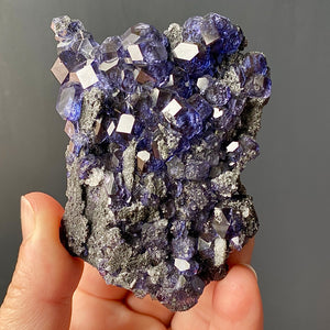 FLUORITE (TANZANITE)