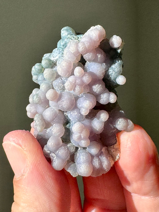 GRAPE AGATE