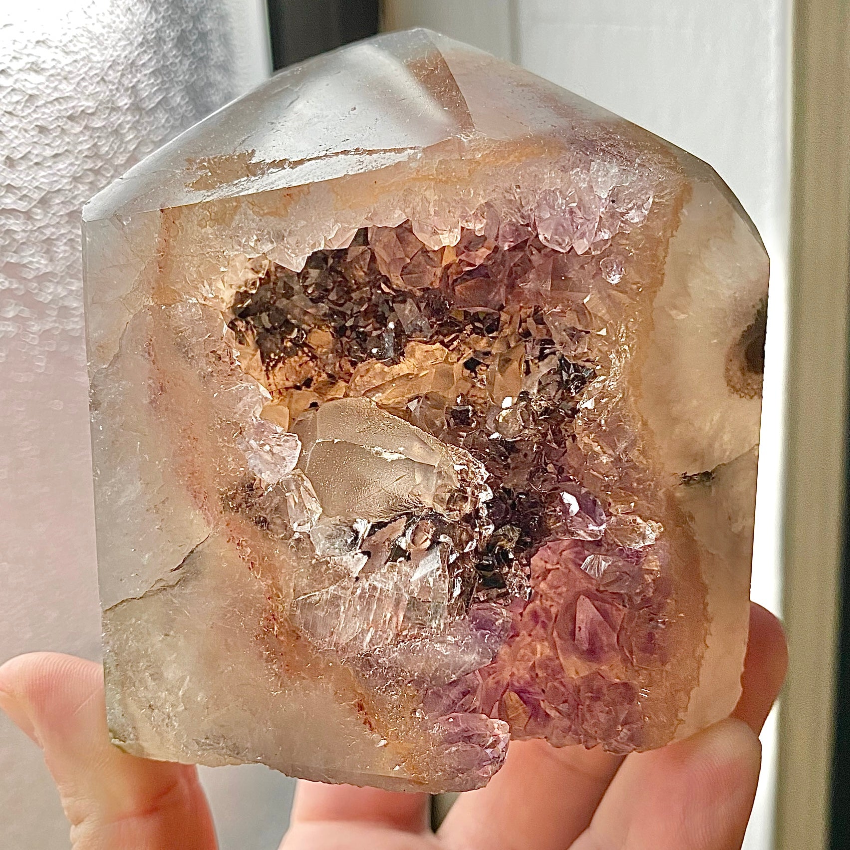 AMETHYST & AGATE TOWER