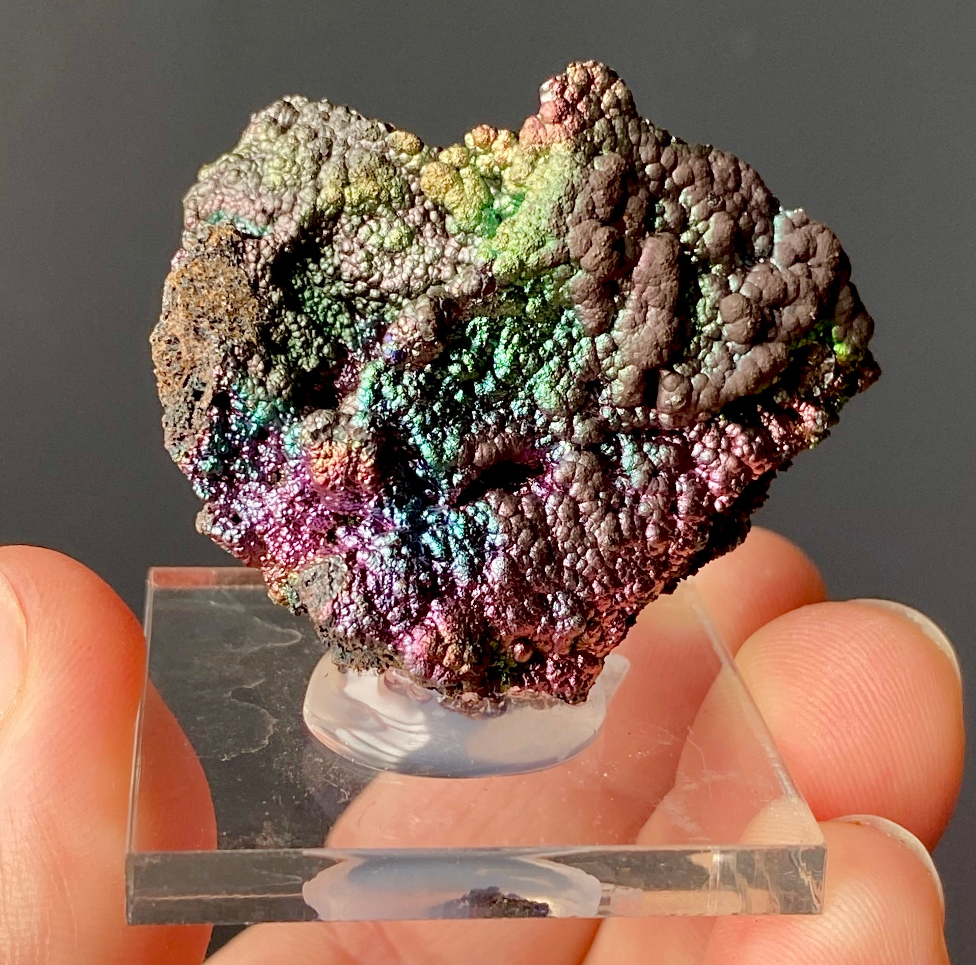 IRIDESCENT GOETHITE