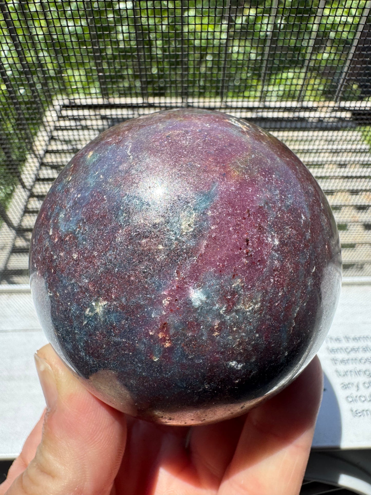 RUBY IN KYANITE SPHERE (BQ40)