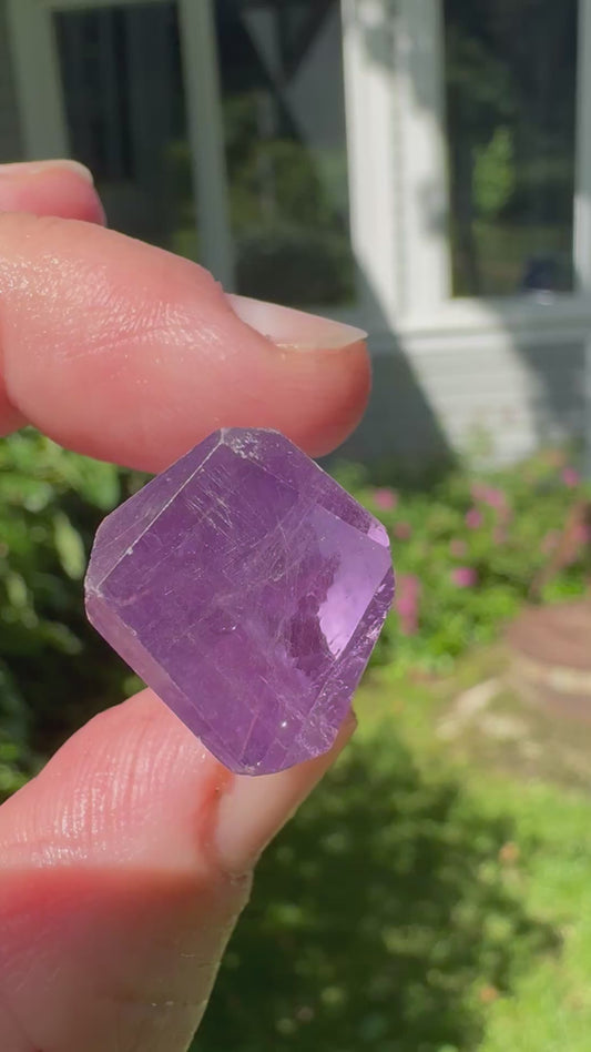 HIGH QUALITY KUNZITE & FINE SILVER PENDANT (L50)