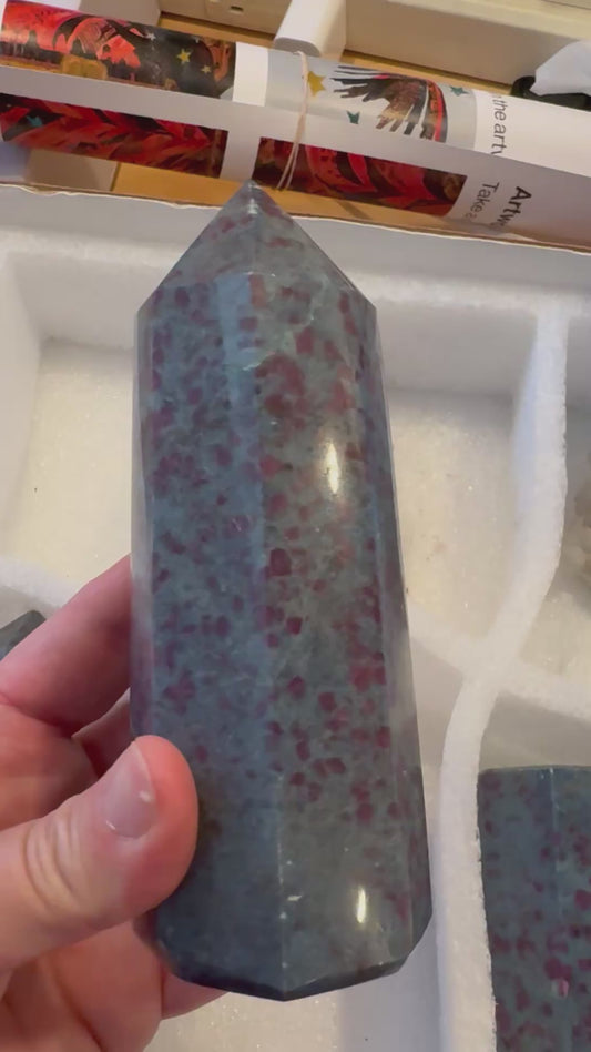 RUBY KYANITE TOWER (BI160)