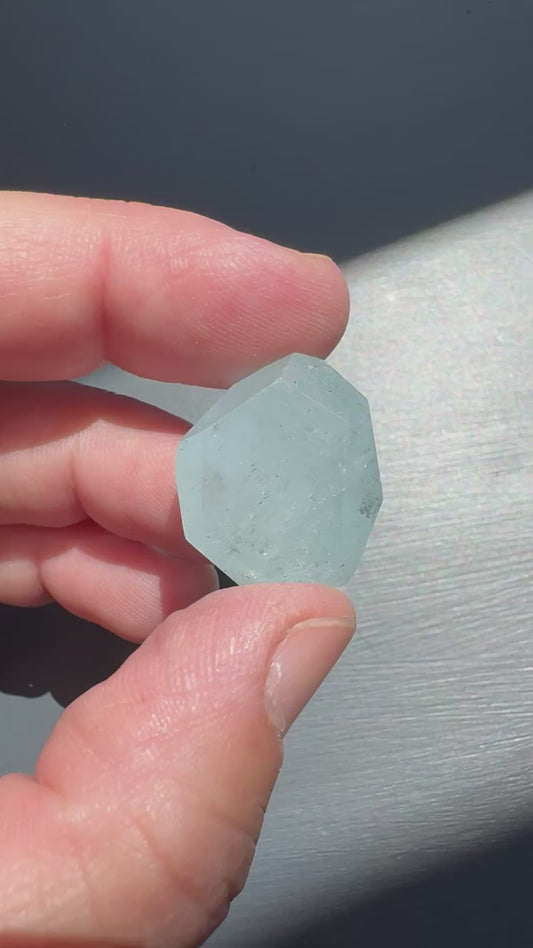 AQUAMARINE (AQ15)