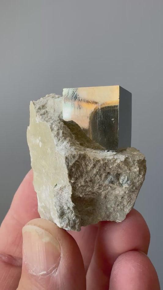MEDIUM PYRITE ON MATRIX