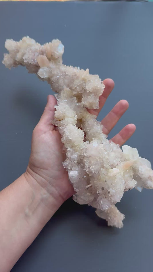 ZEOLITE STALACTITE (DB290)