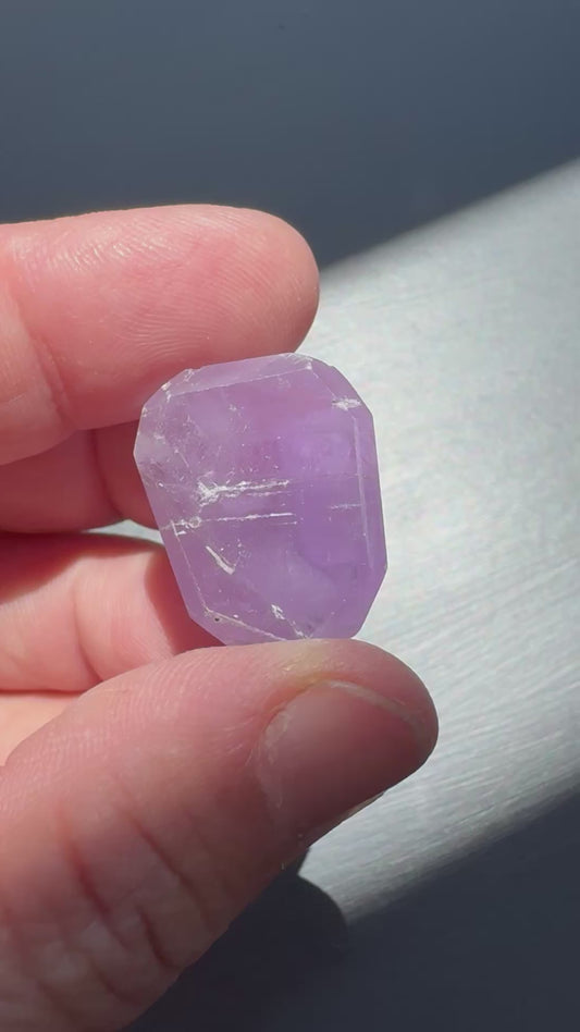 KUNZITE (KU26)