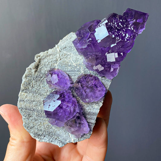 FLUORITE (XIAYANG)